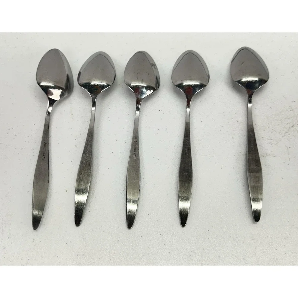 Vintage Towle TWS318 SSC Stainless Japan Oval Soup Spoons Set 5 MCM 7 1/4